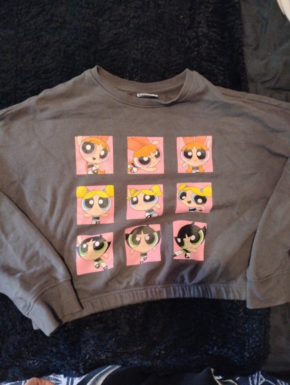 Cartoon Network Gray Sweatshirt with Pink Powerpuff Grid Graphic Cropped